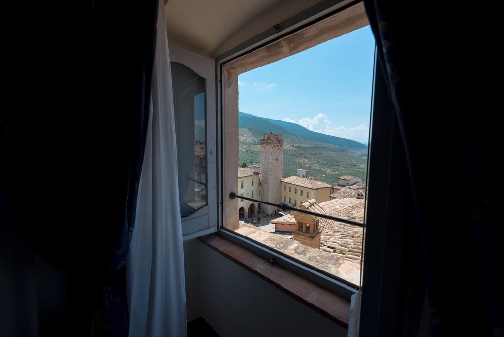 Antica Dimora Alla Rocca Треви Экстерьер фото
