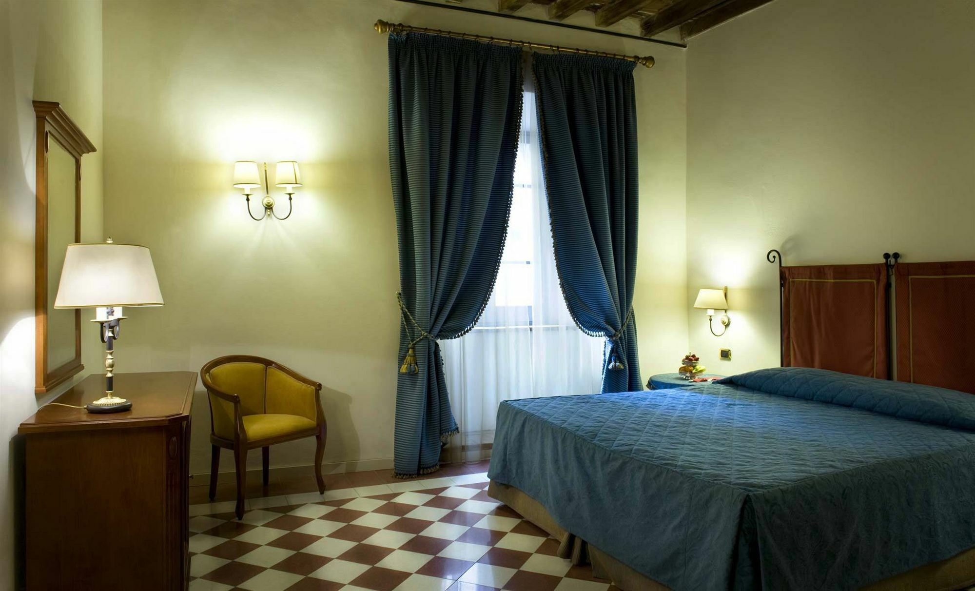 Antica Dimora Alla Rocca Треви Экстерьер фото