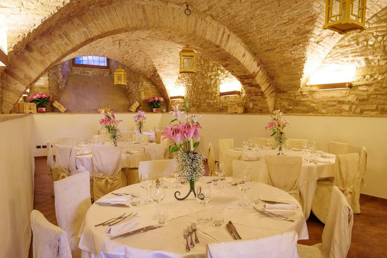 Antica Dimora Alla Rocca Треви Экстерьер фото
